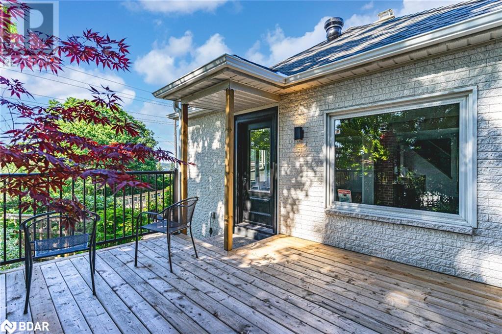 Photo 9 of 425 Codrington Street, Barrie ON