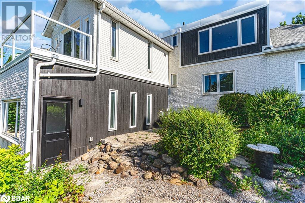 Photo 14 of 425 Codrington Street, Barrie ON