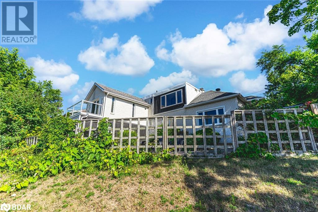 Photo 21 of 425 Codrington Street, Barrie ON