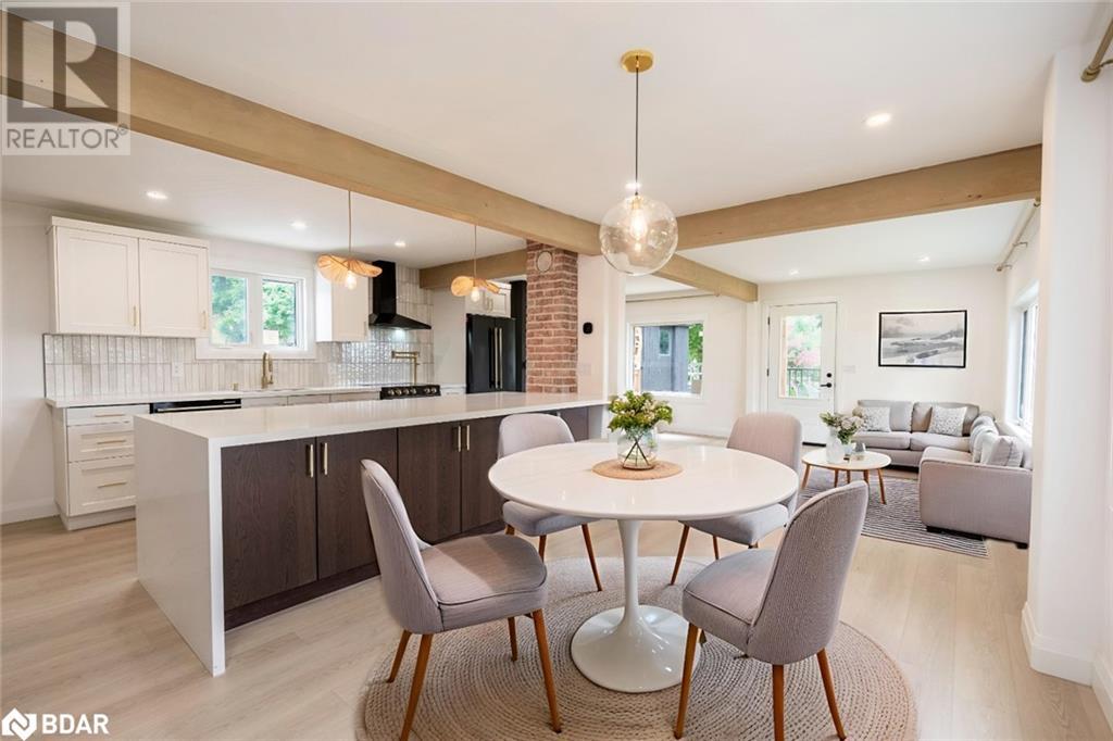 Photo 17 of 425 Codrington Street, Barrie ON