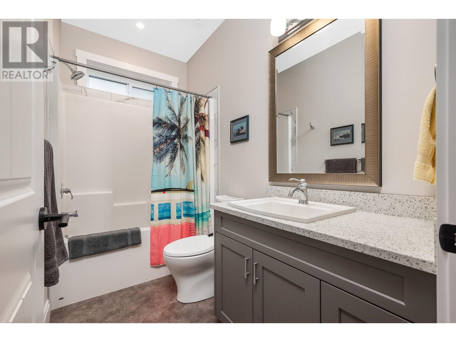 Photo 10 of 8891 Braeburn Drive, Coldstream BC