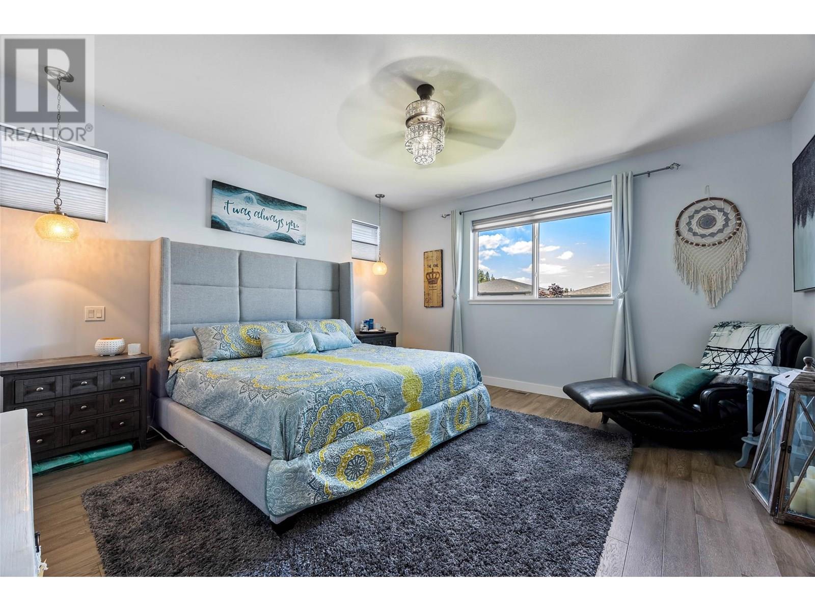 Photo 4 of 1313 Kinross Place, Kamloops BC