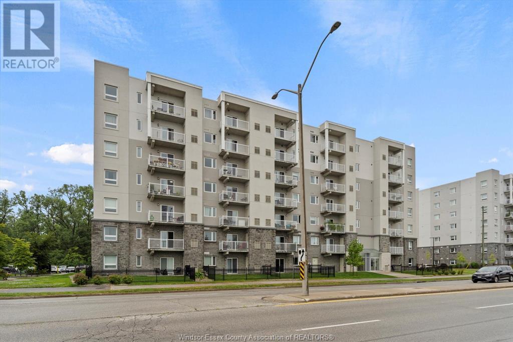 Photo 2 of 1611 Banwell Unit 610, Windsor ON