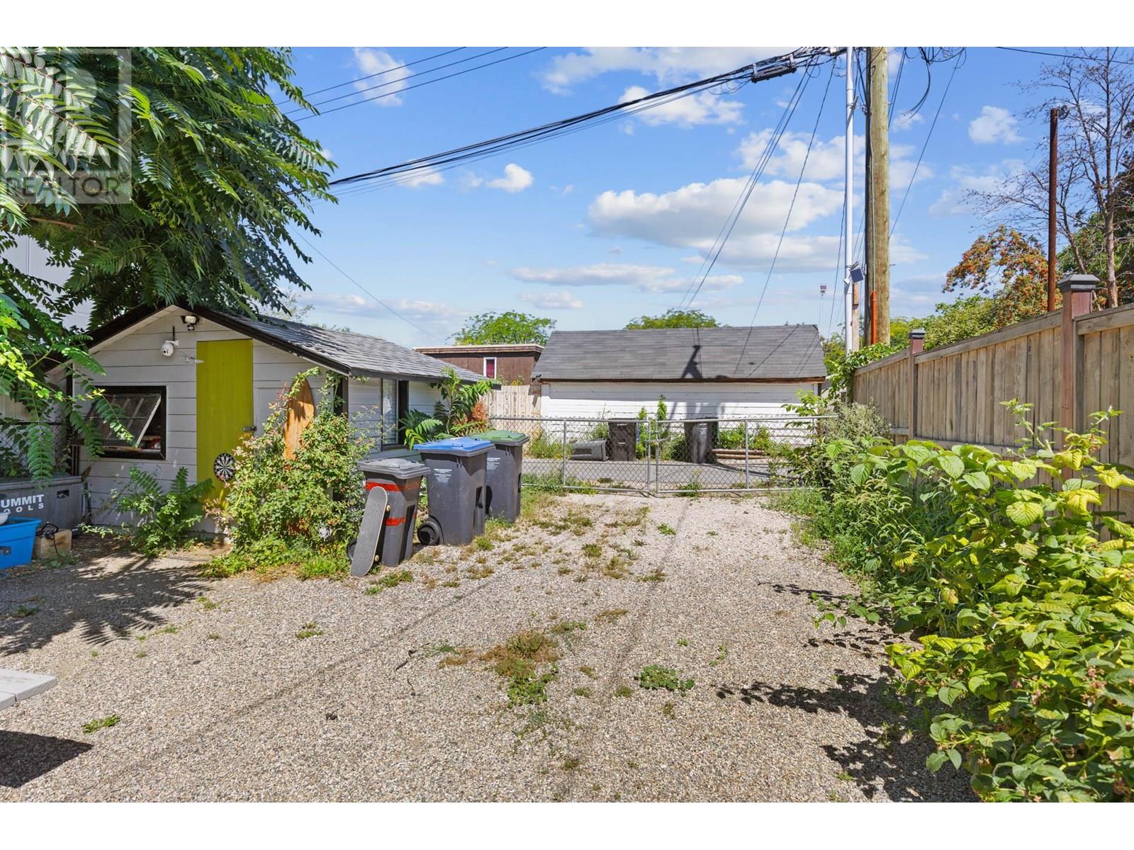 Photo 27 of 928 Fuller Avenue, Kelowna BC