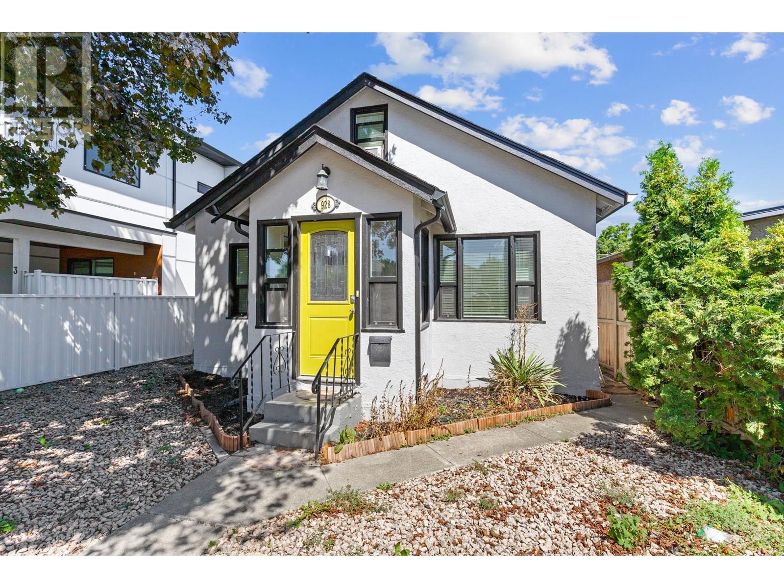 Photo 5 of 928 Fuller Avenue, Kelowna BC