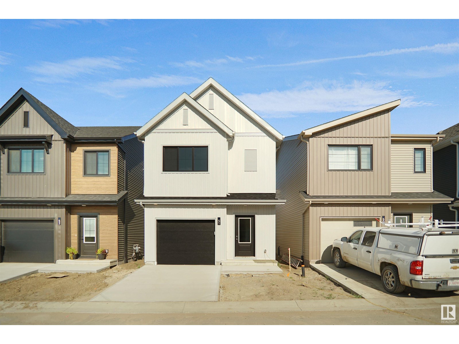 Photo 1 of 51 19904 31 Av Nw, Edmonton AB