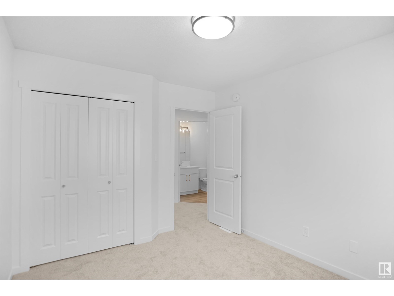 Photo 26 of 51 19904 31 Av Nw, Edmonton AB