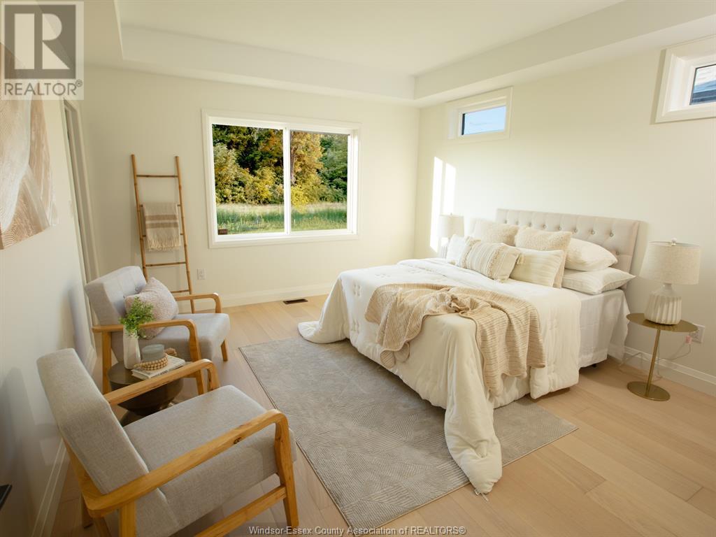Photo 10 of 71 Callams Bay Crescent, Amherstburg ON