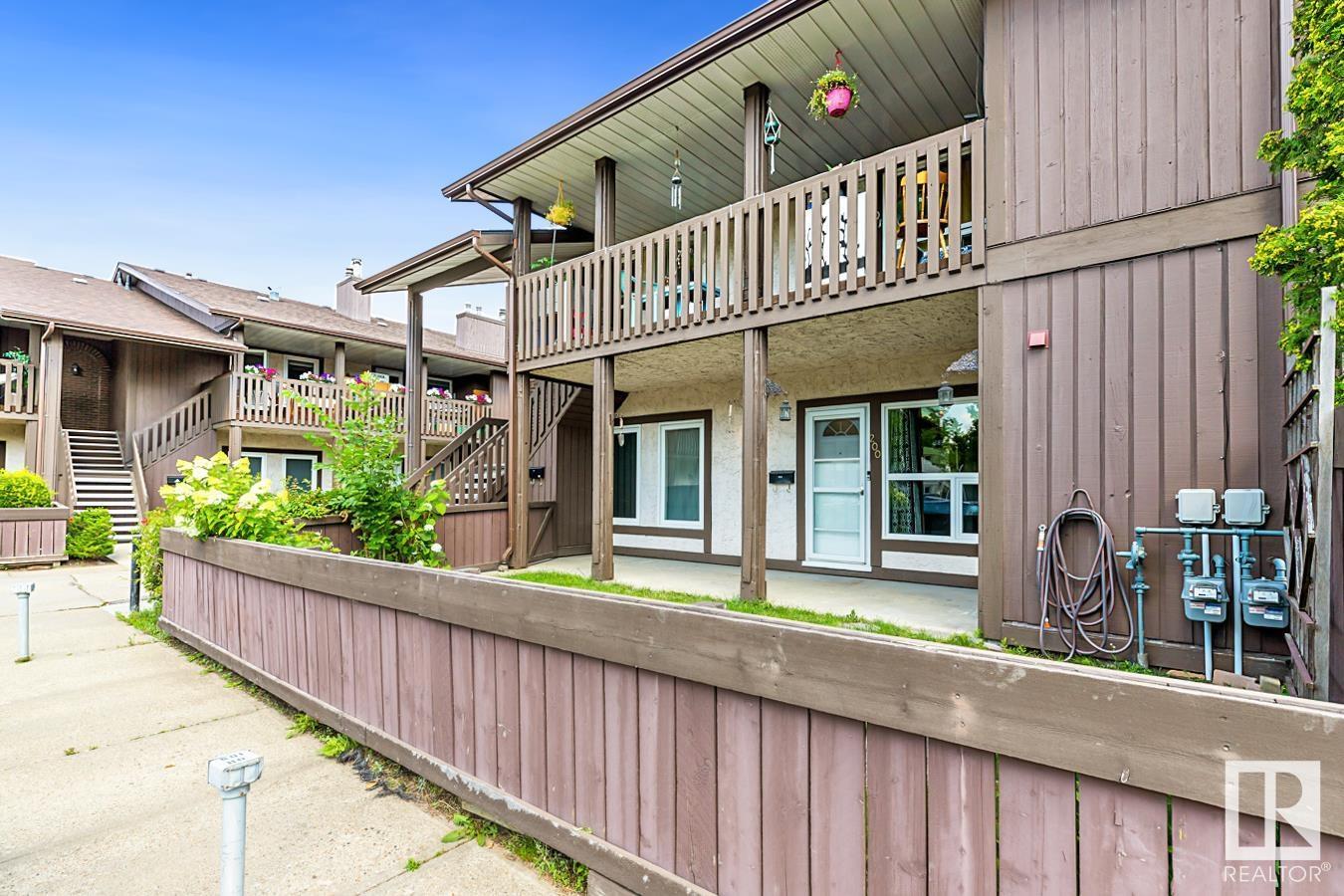 Photo 25 of 200 Surrey Gardens Gd Nw, Edmonton AB