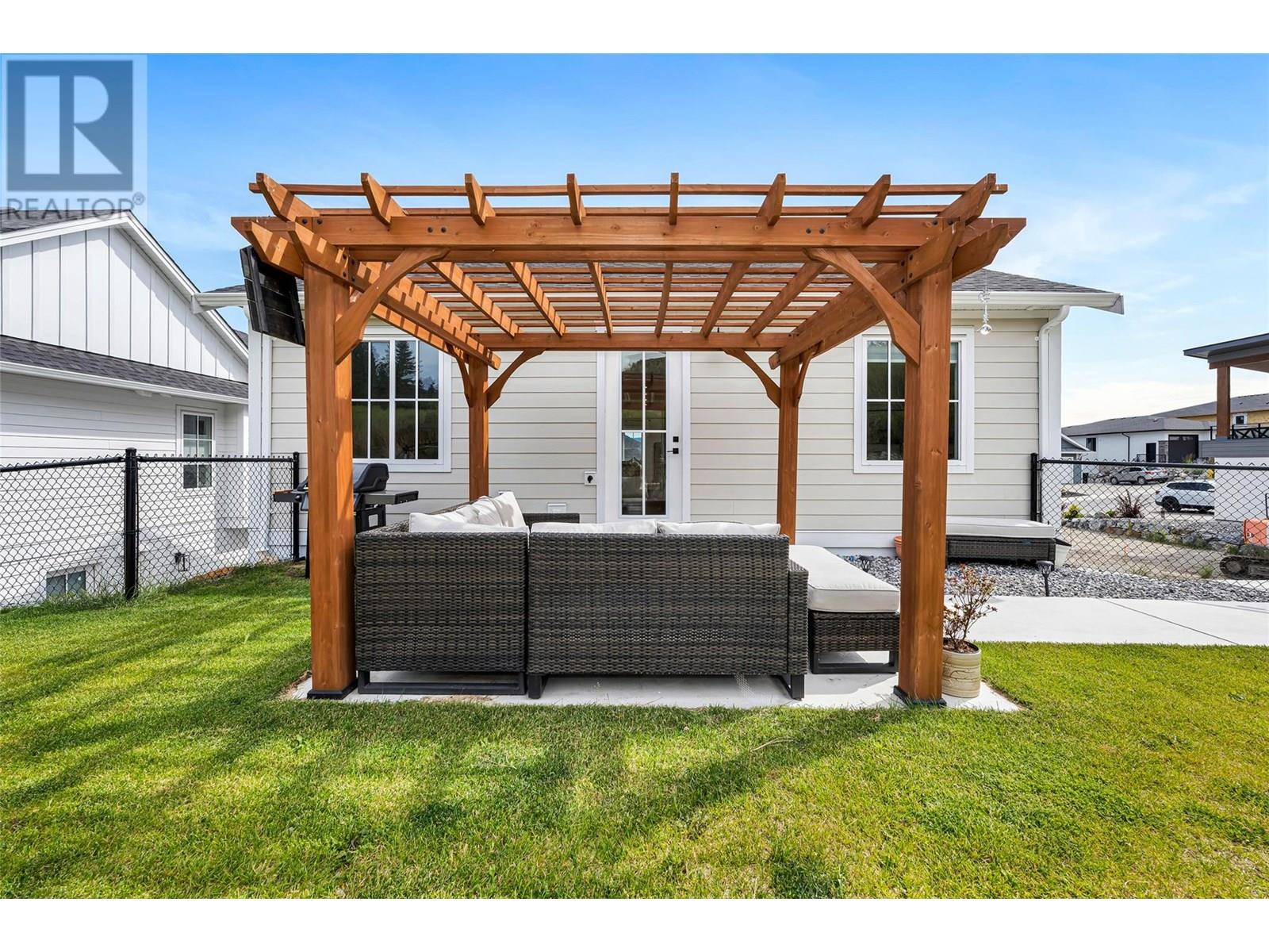 Photo 14 of 109 Whitefish Road, Vernon BC
