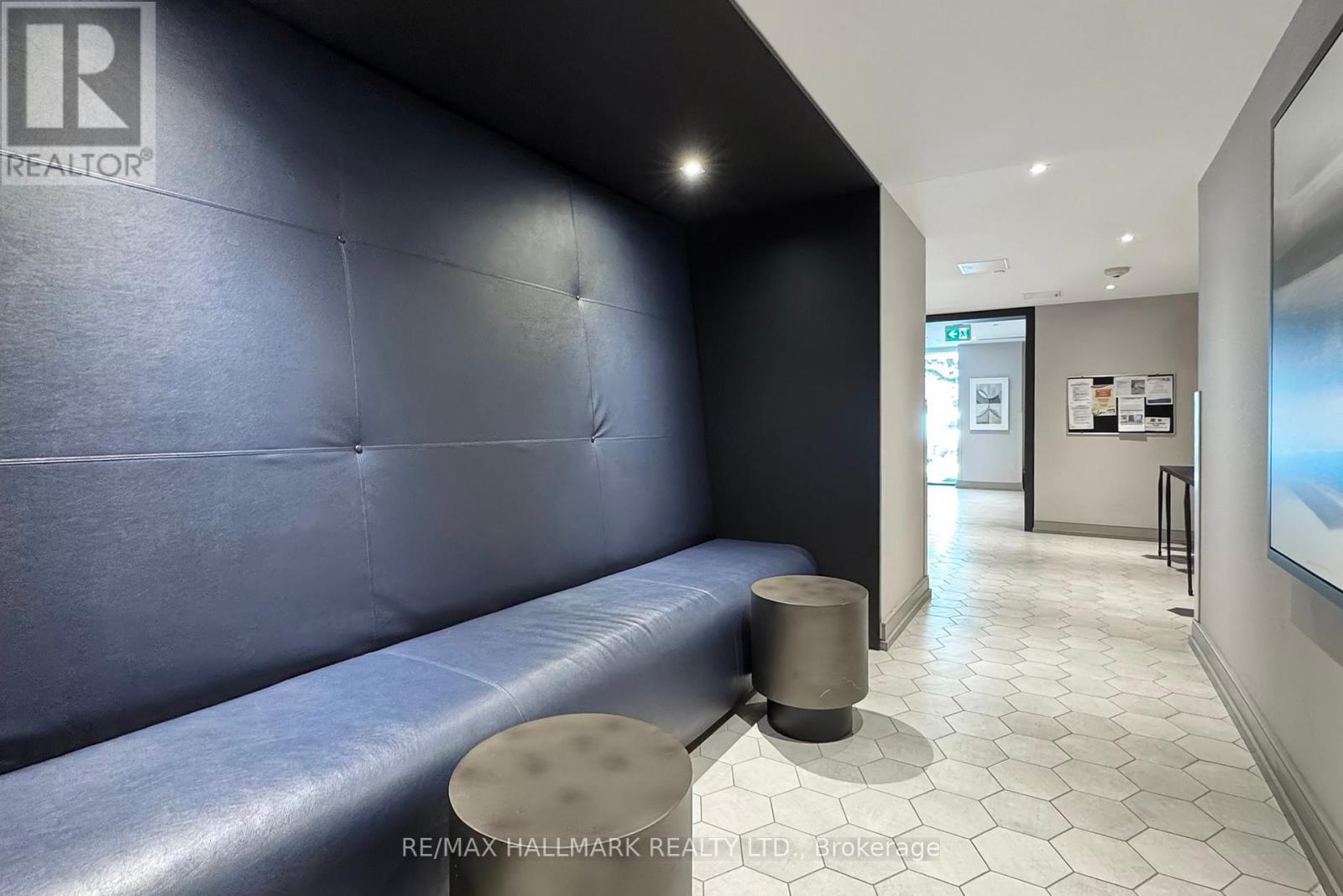 Photo 23 of 303 1 Cardiff Road, Toronto ON