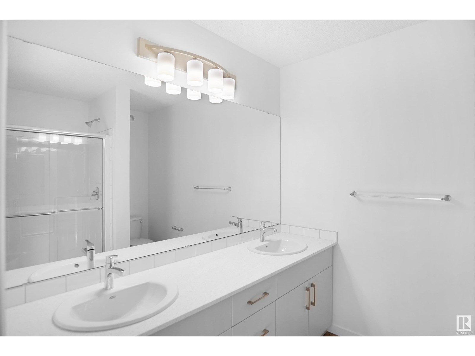 Photo 19 of 62 19904 31 Av Nw, Edmonton AB