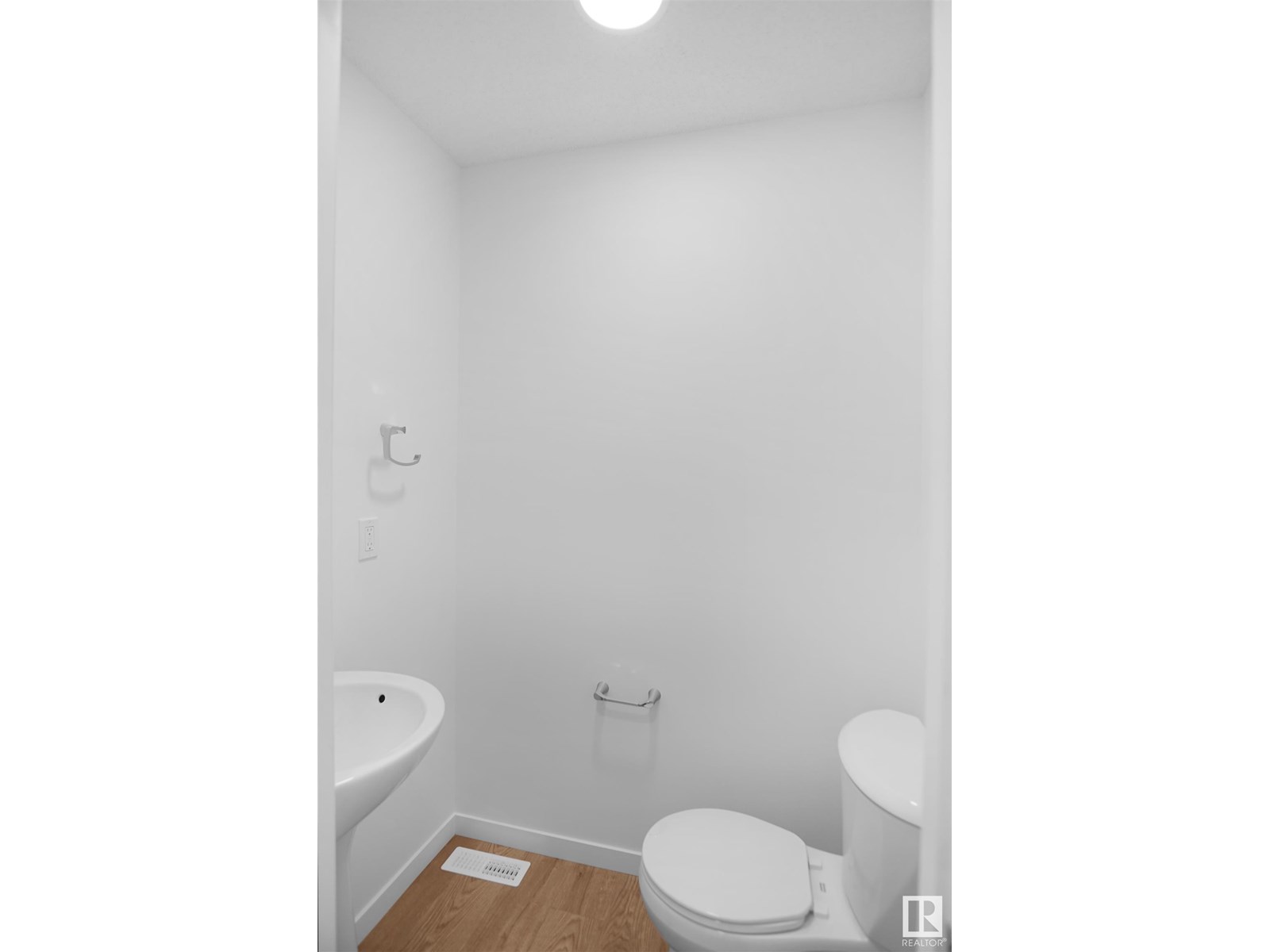 Photo 14 of 62 19904 31 Av Nw, Edmonton AB