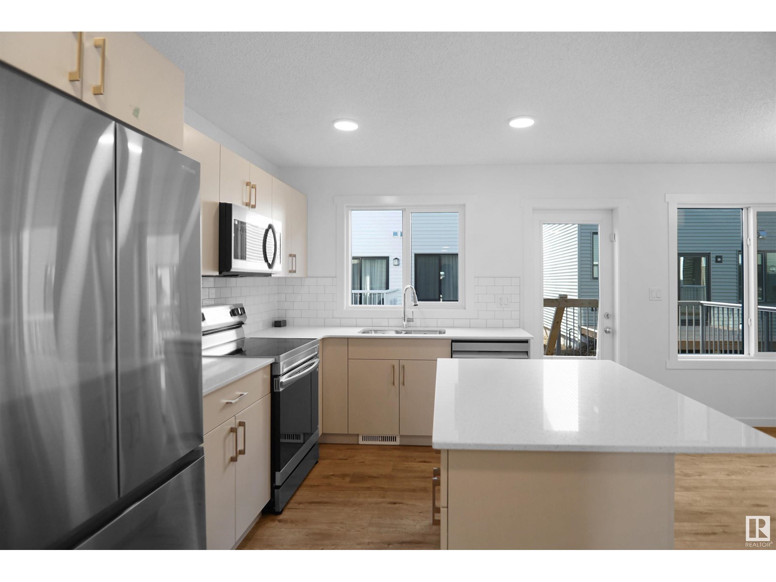 Photo 12 of 62 19904 31 Av Nw, Edmonton AB