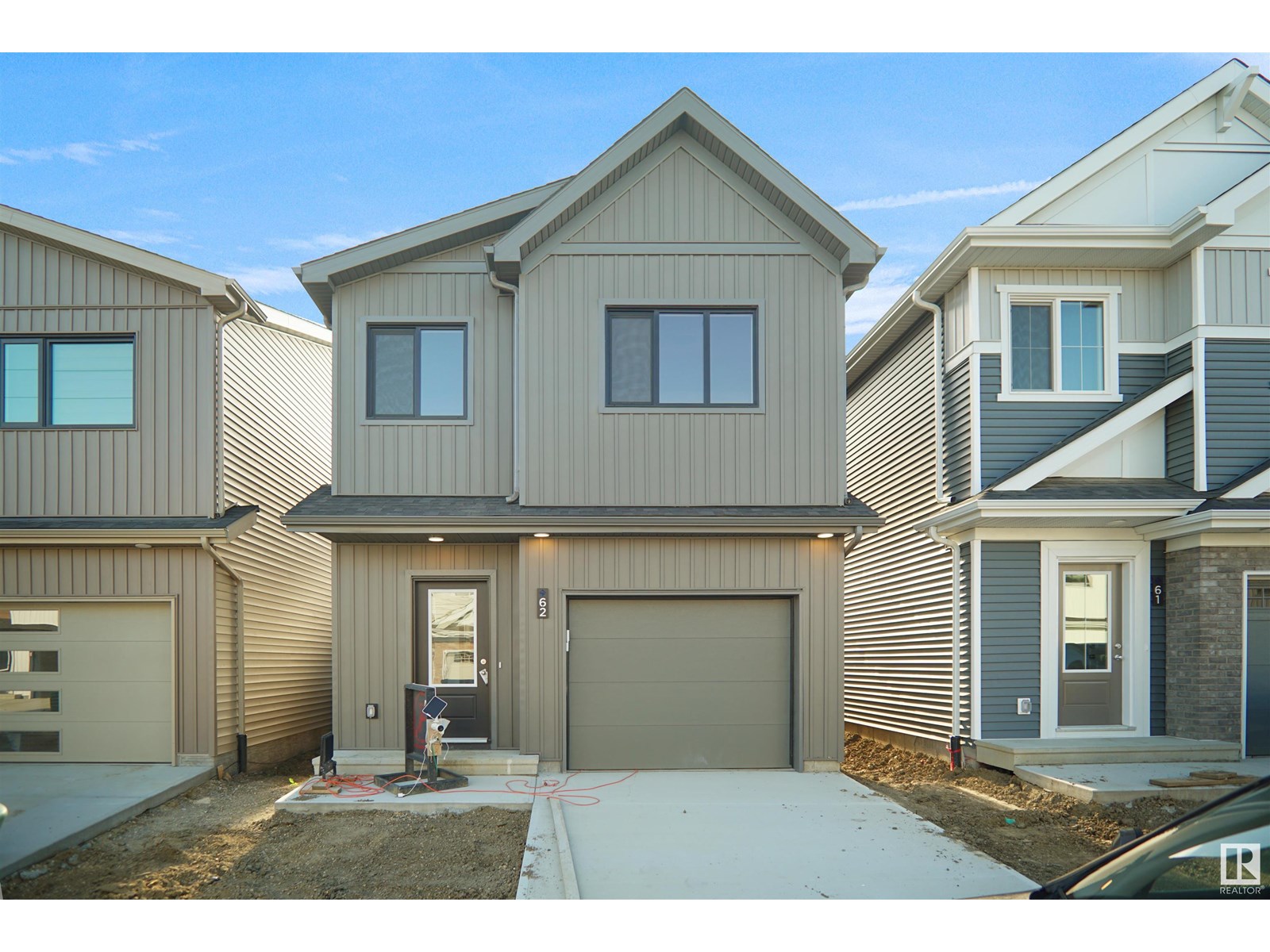 Photo 1 of 62 19904 31 Av Nw, Edmonton AB