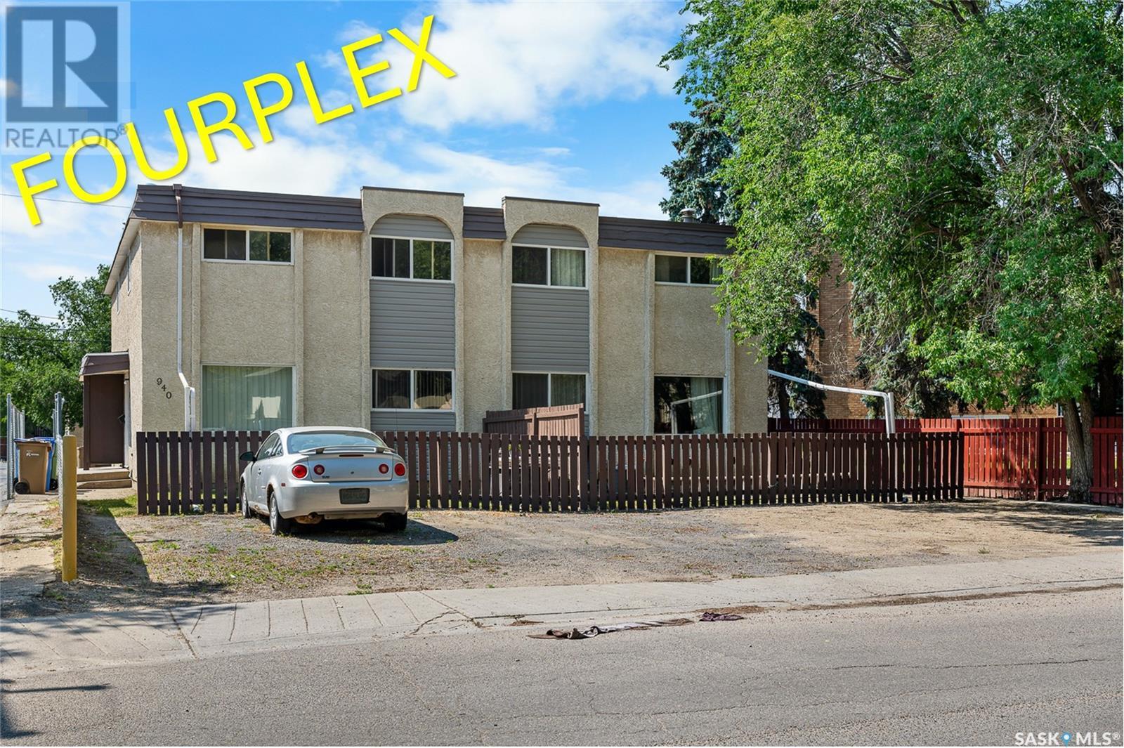 940 MCINTOSH STREET, Regina, Saskatchewan
