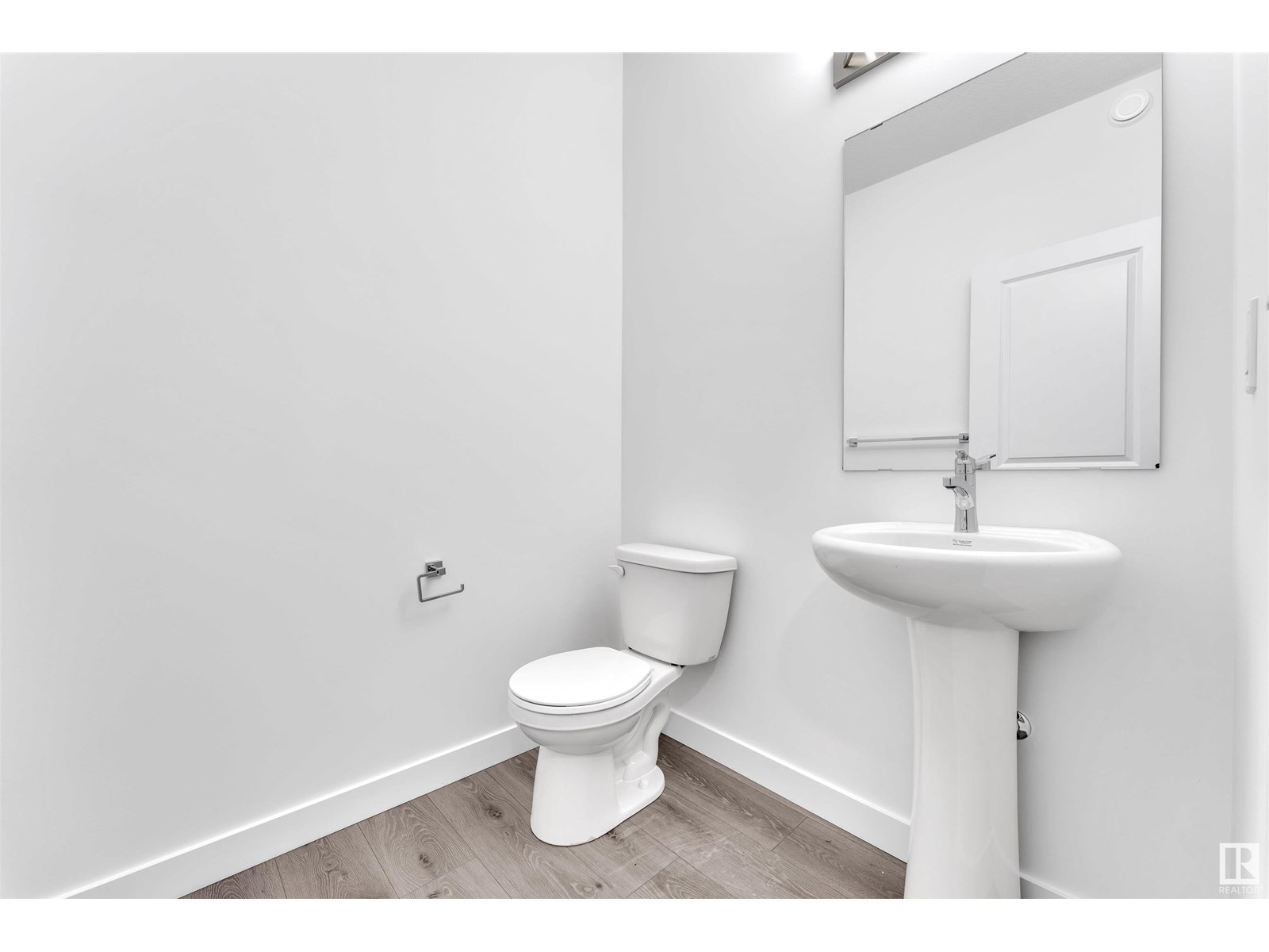 Photo 6 of 19131 29 Av Nw, Edmonton AB