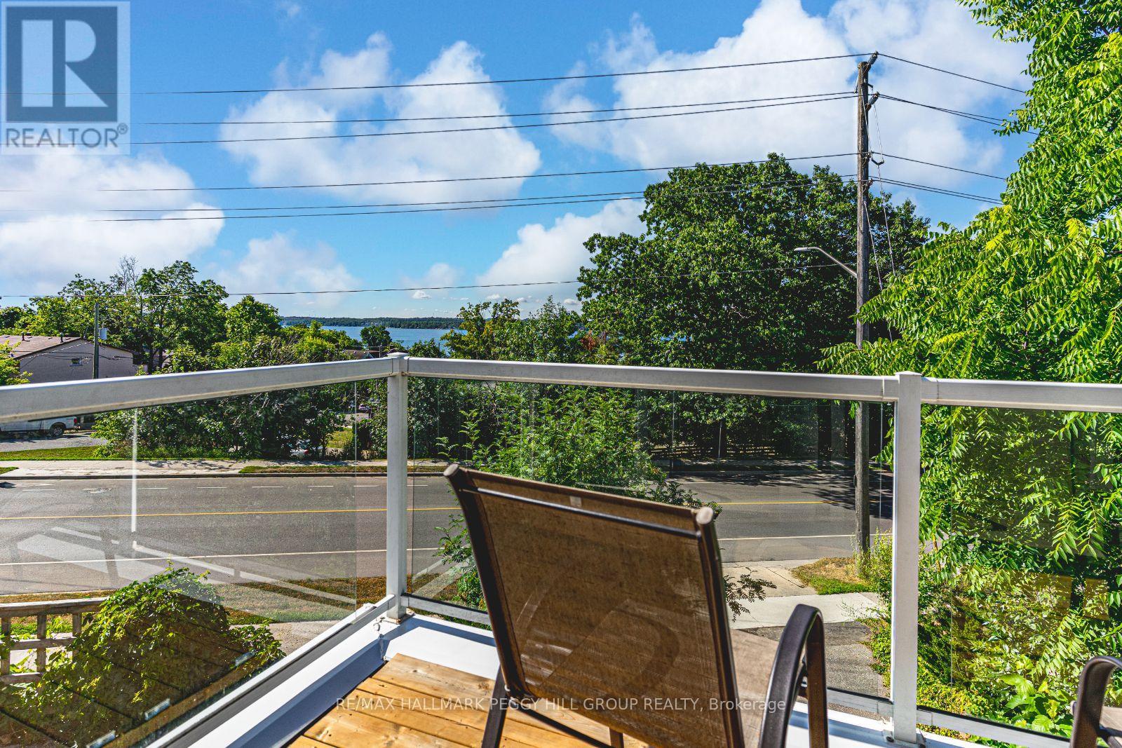 Photo 11 of 425 Codrington Street, Barrie ON
