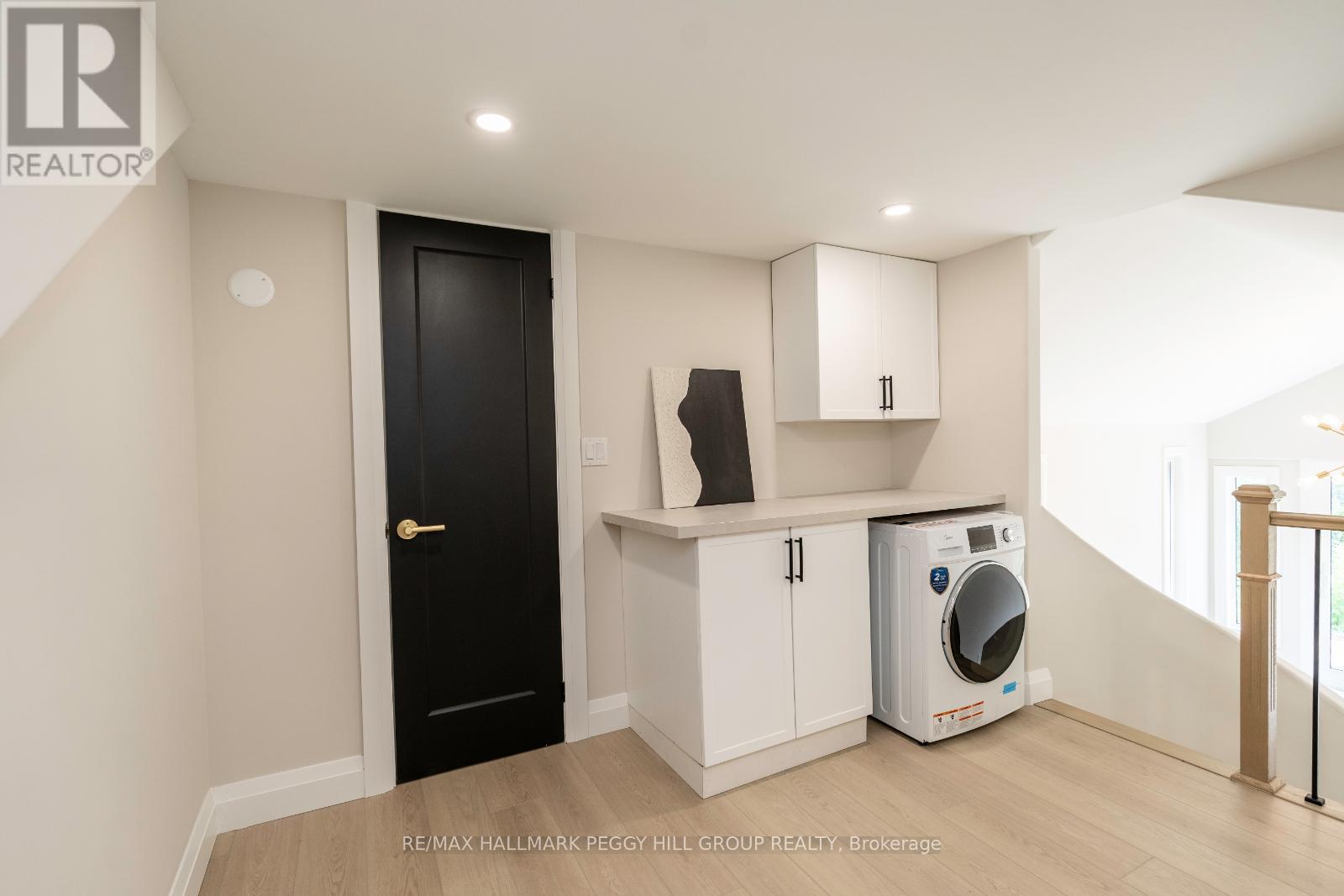 Photo 15 of 425 Codrington Street, Barrie ON