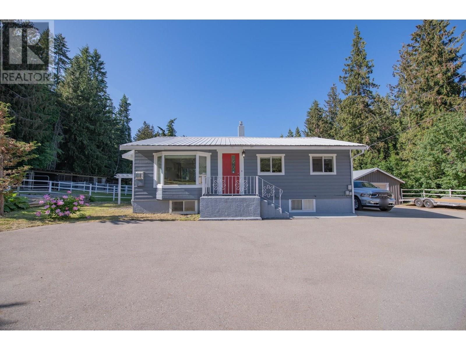 Photo 41 of 4091 10 Avenue Se, Salmon Arm BC