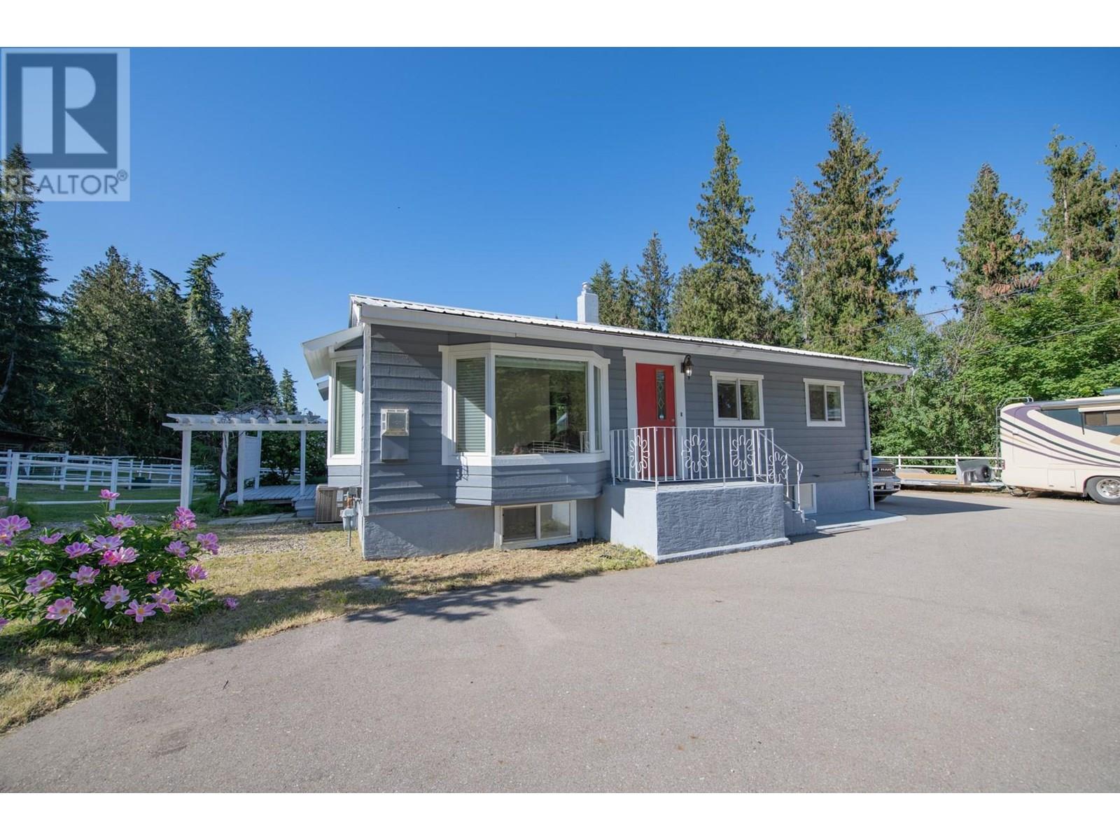 Photo 62 of 4091 10 Avenue Se, Salmon Arm BC