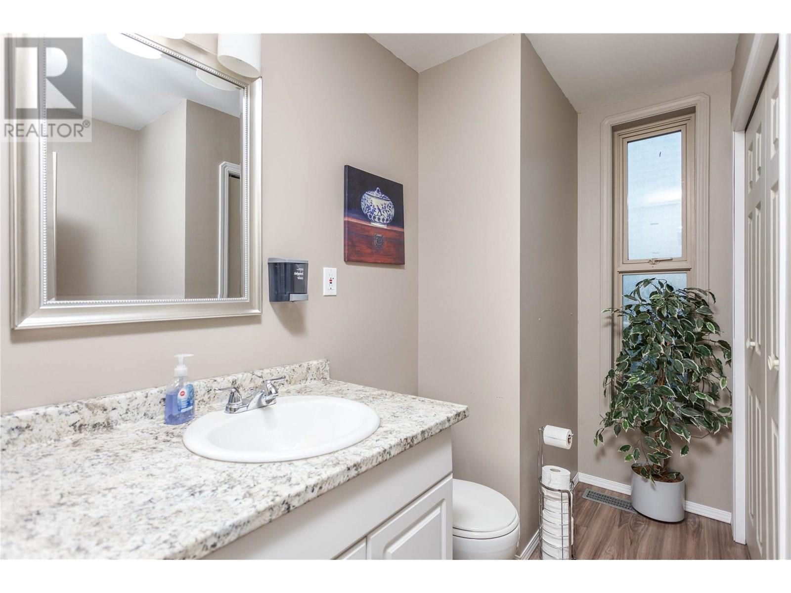  2143 Shuswap Avenue, Lumby