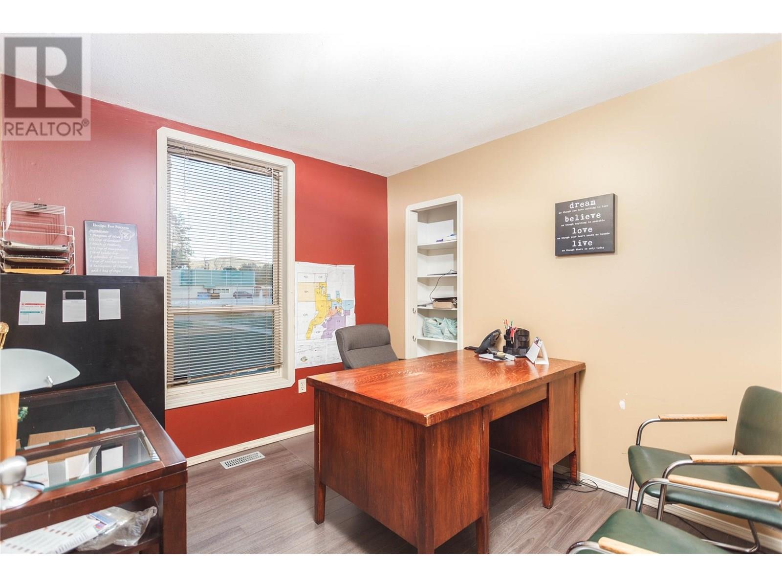  2143 Shuswap Avenue, Lumby