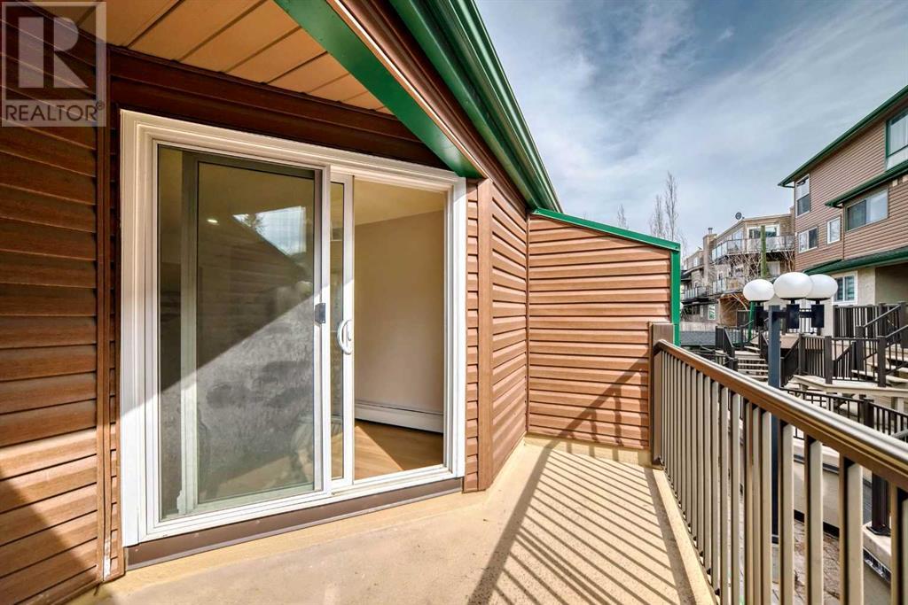Photo 14 of 18 2400 15 Street Sw, Calgary AB