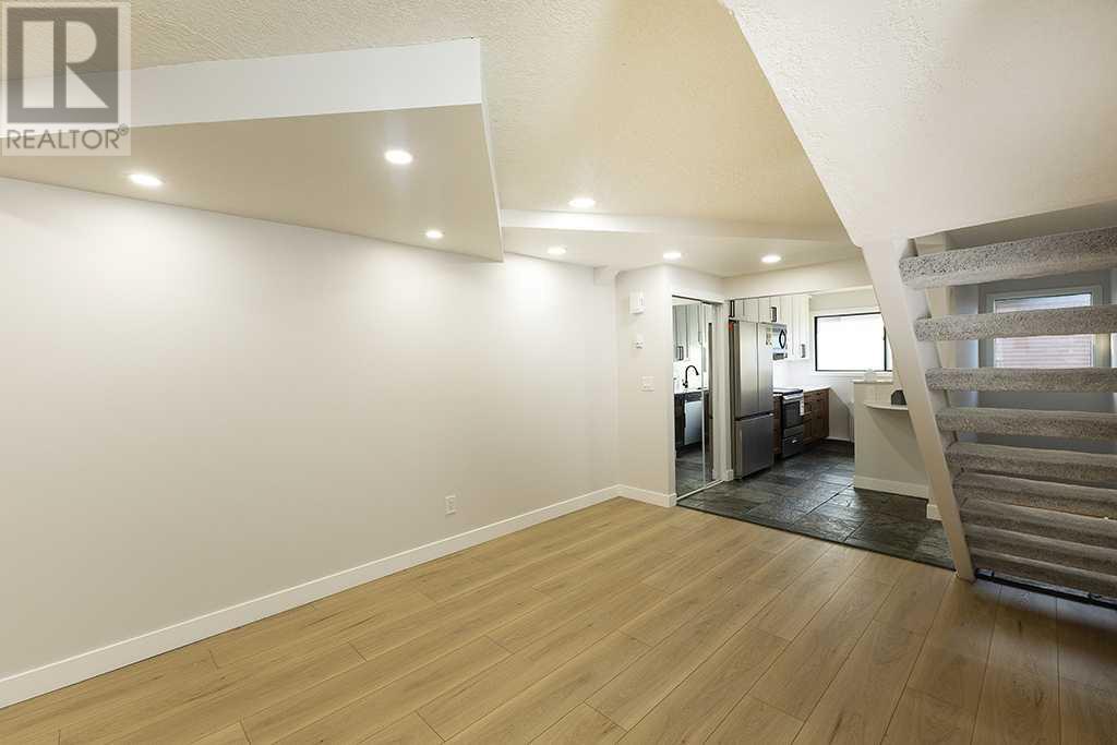 Photo 8 of 18 2400 15 Street Sw, Calgary AB