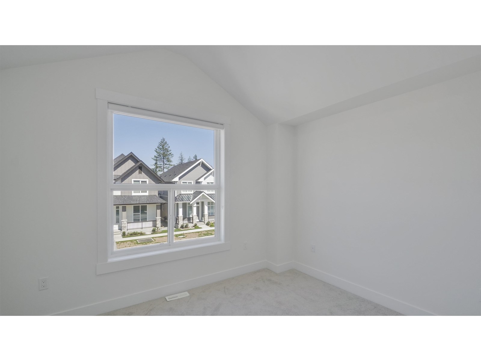 20510 76 AVENUE, Langley