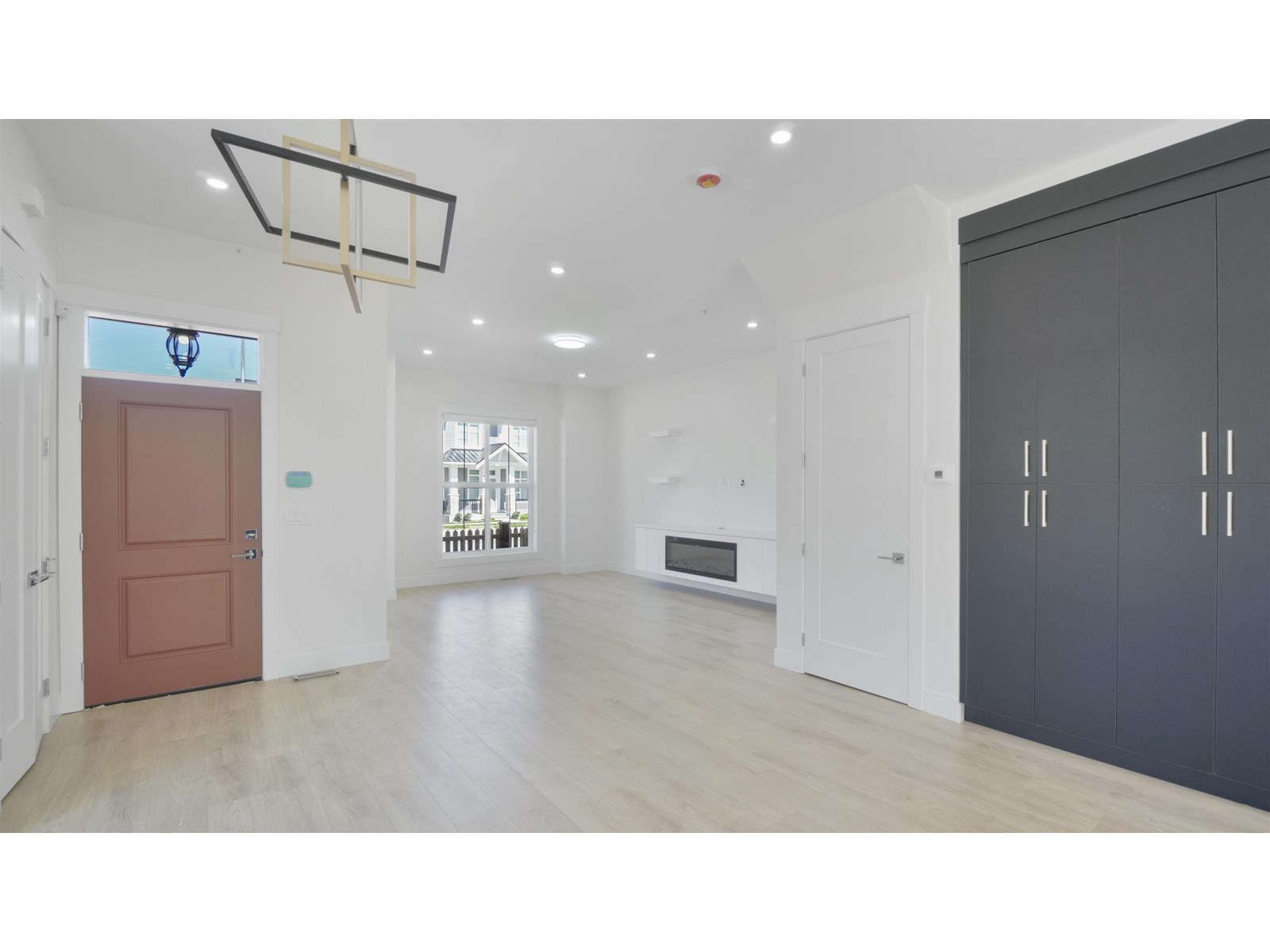 20510 76 AVENUE, Langley