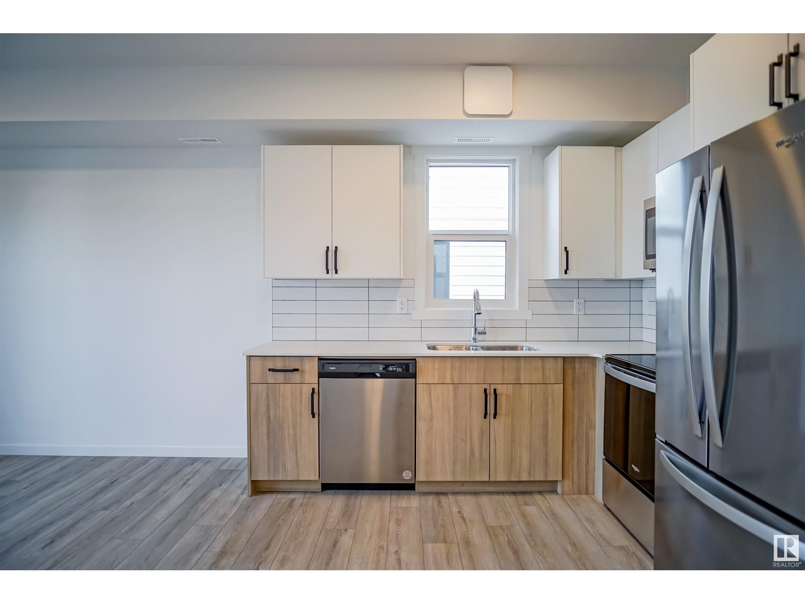 Photo 17 of 207 9211 228 St Nw, Edmonton AB