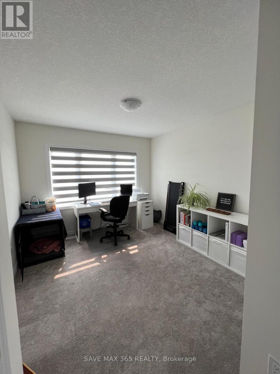 Photo 26 of 275 Gillespie Drive, Brantford ON