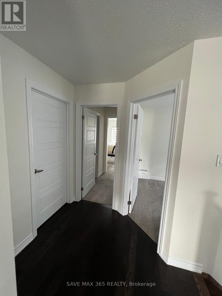 Photo 30 of 275 Gillespie Drive, Brantford ON