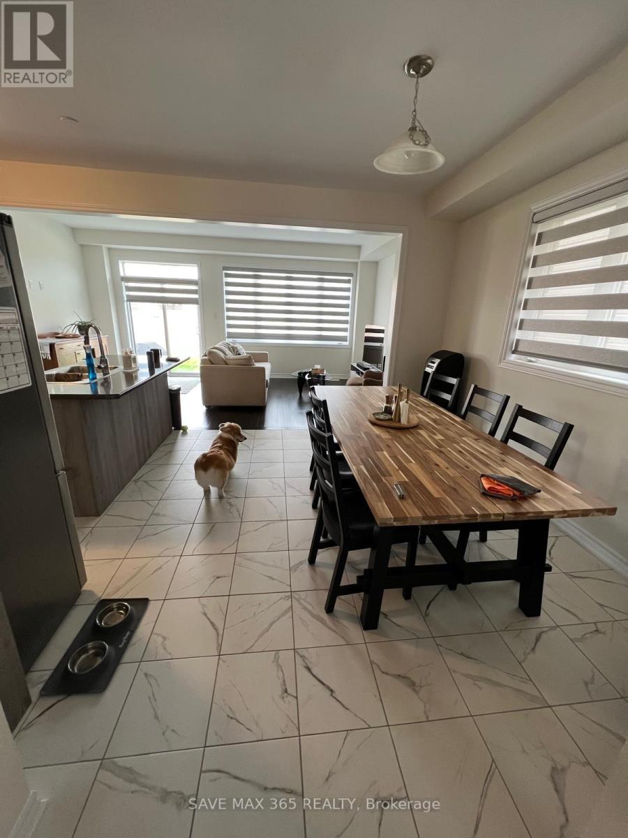 Photo 12 of 275 Gillespie Drive, Brantford ON