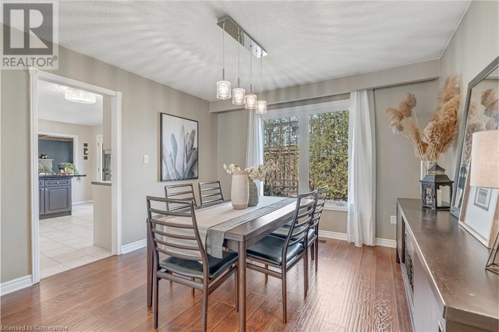 Photo 13 of 1351 Bryanston Court, Burlington ON