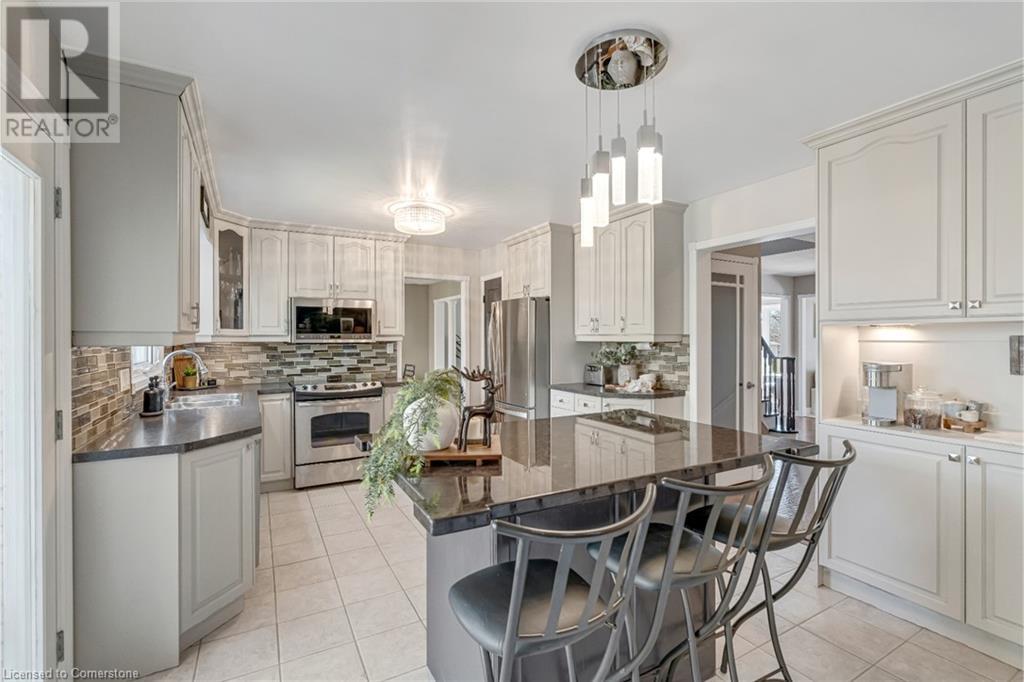 Photo 16 of 1351 Bryanston Court, Burlington ON