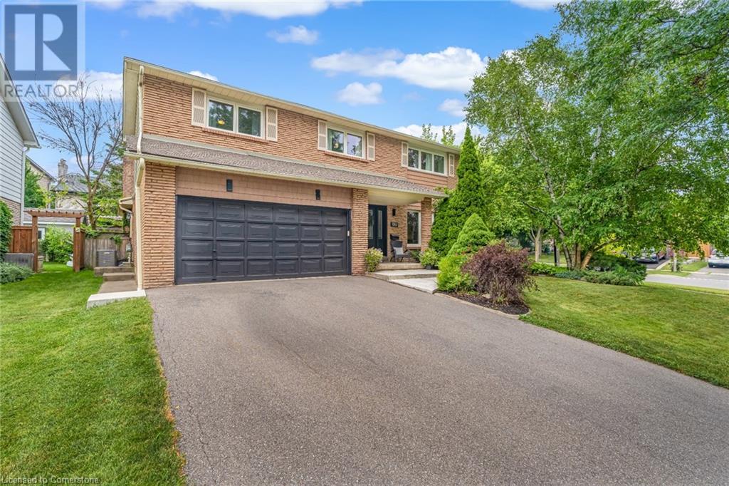 Photo 2 of 1351 Bryanston Court, Burlington ON