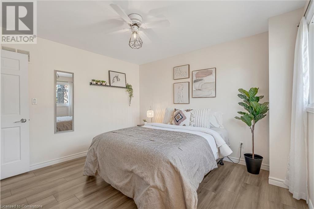 Photo 30 of 1351 Bryanston Court, Burlington ON