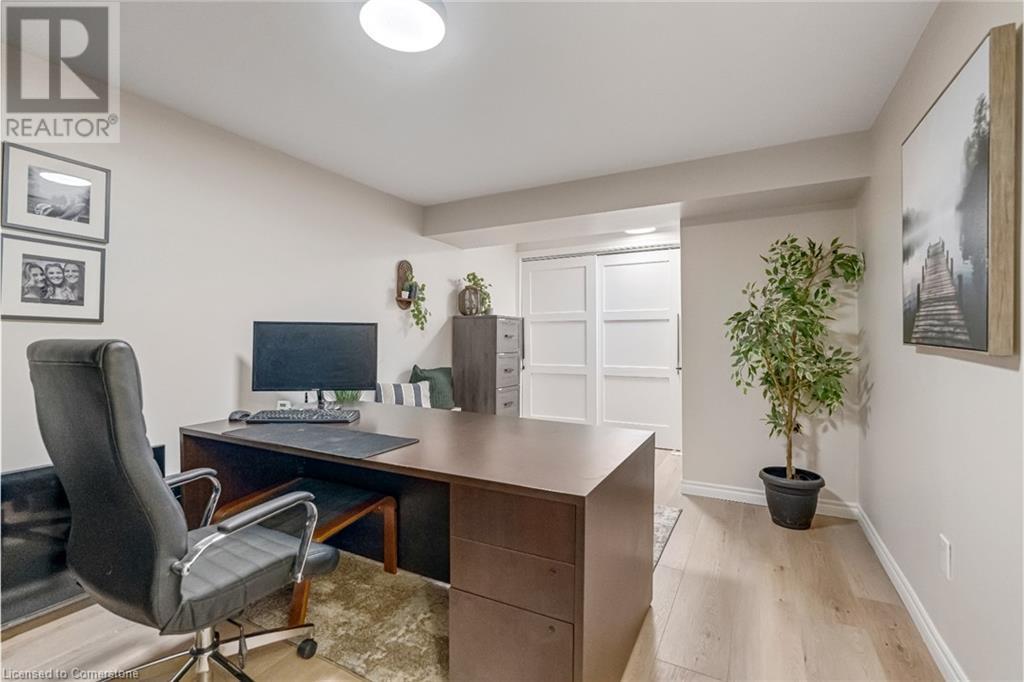 Photo 38 of 1351 Bryanston Court, Burlington ON