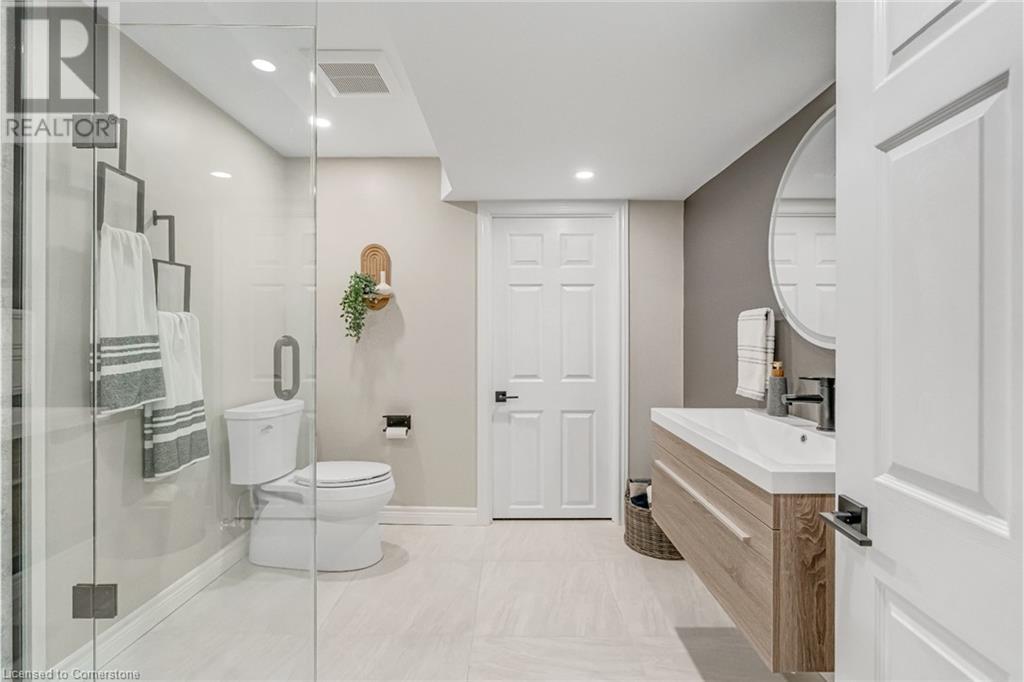 Photo 44 of 1351 Bryanston Court, Burlington ON