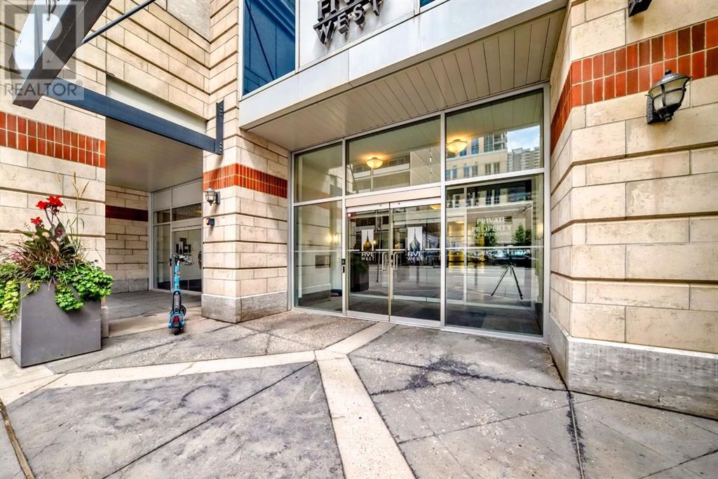 Photo 3 of 701 920 5 Avenue Sw, Calgary AB