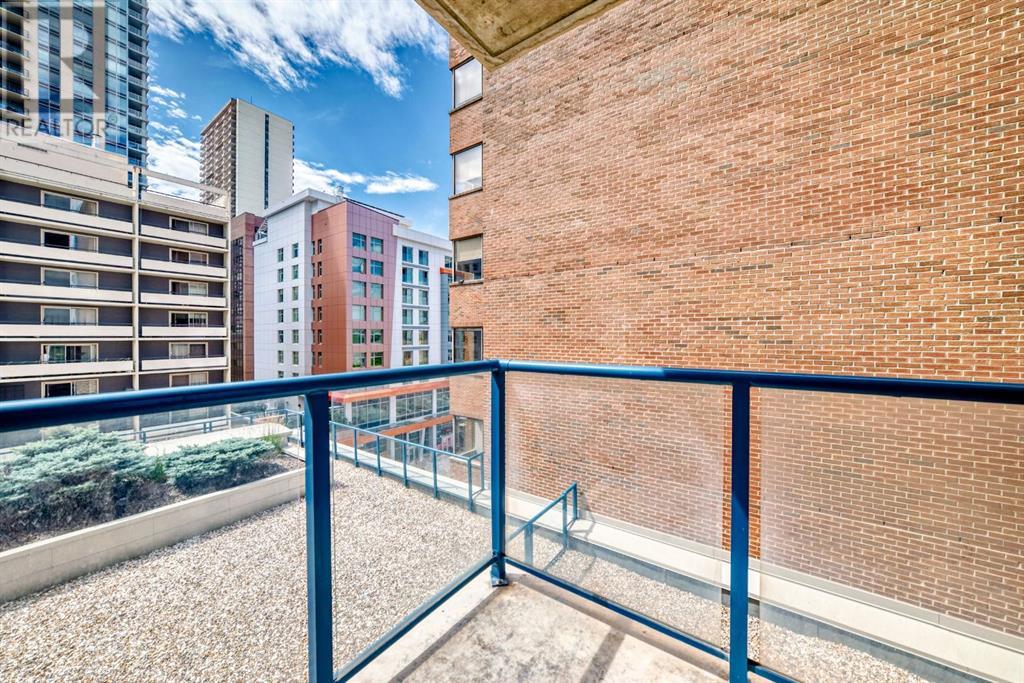 Photo 33 of 701 920 5 Avenue Sw, Calgary AB