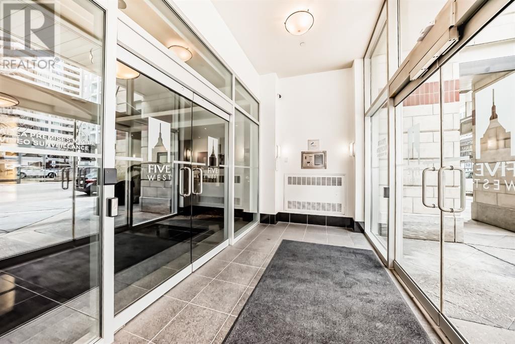 Photo 43 of 701 920 5 Avenue Sw, Calgary AB