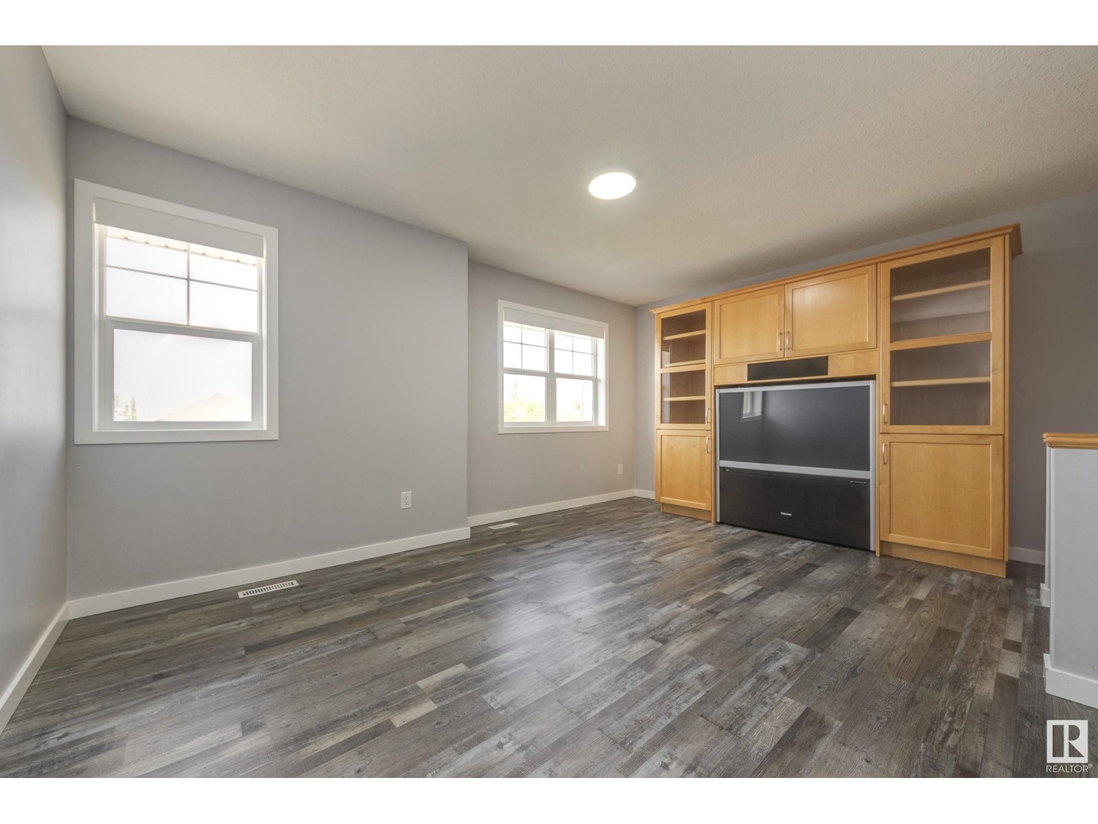 Photo 17 of 129 Ridgebrook Rd, Sherwood Park AB
