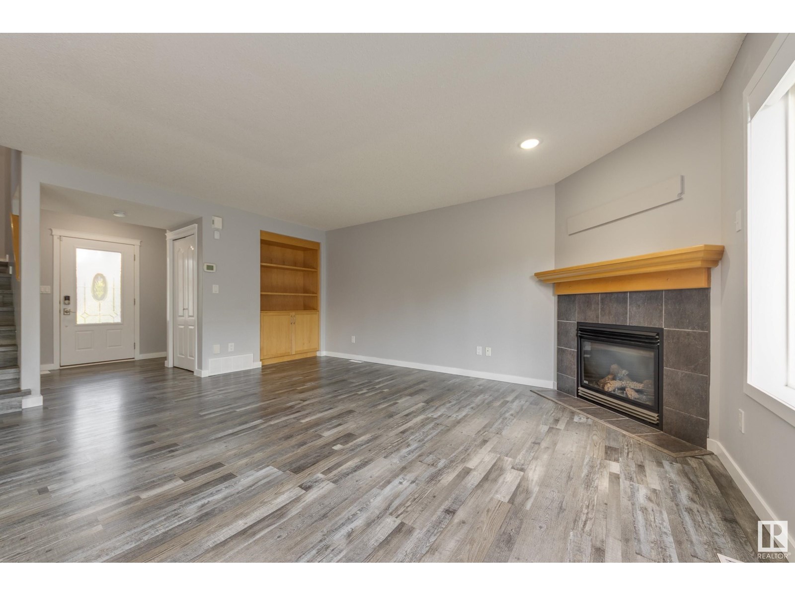Photo 8 of 129 Ridgebrook Rd, Sherwood Park AB