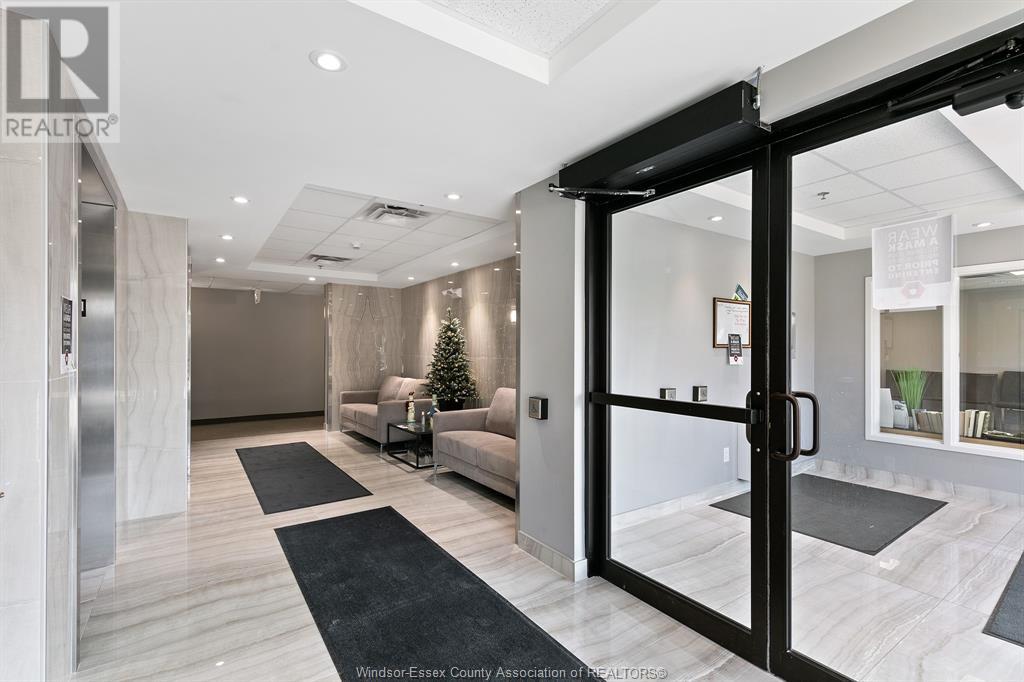 Photo 3 of 716 Brownstone Unit 202, Tecumseh ON