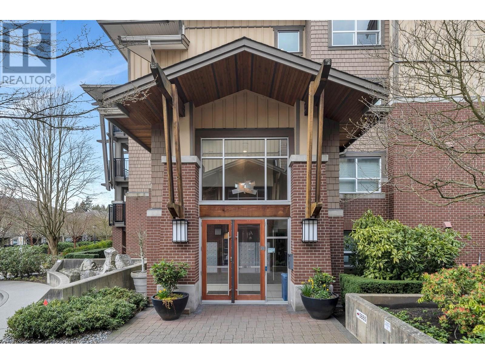 Photo 1 of 302 5885 Irmin Street, Burnaby BC