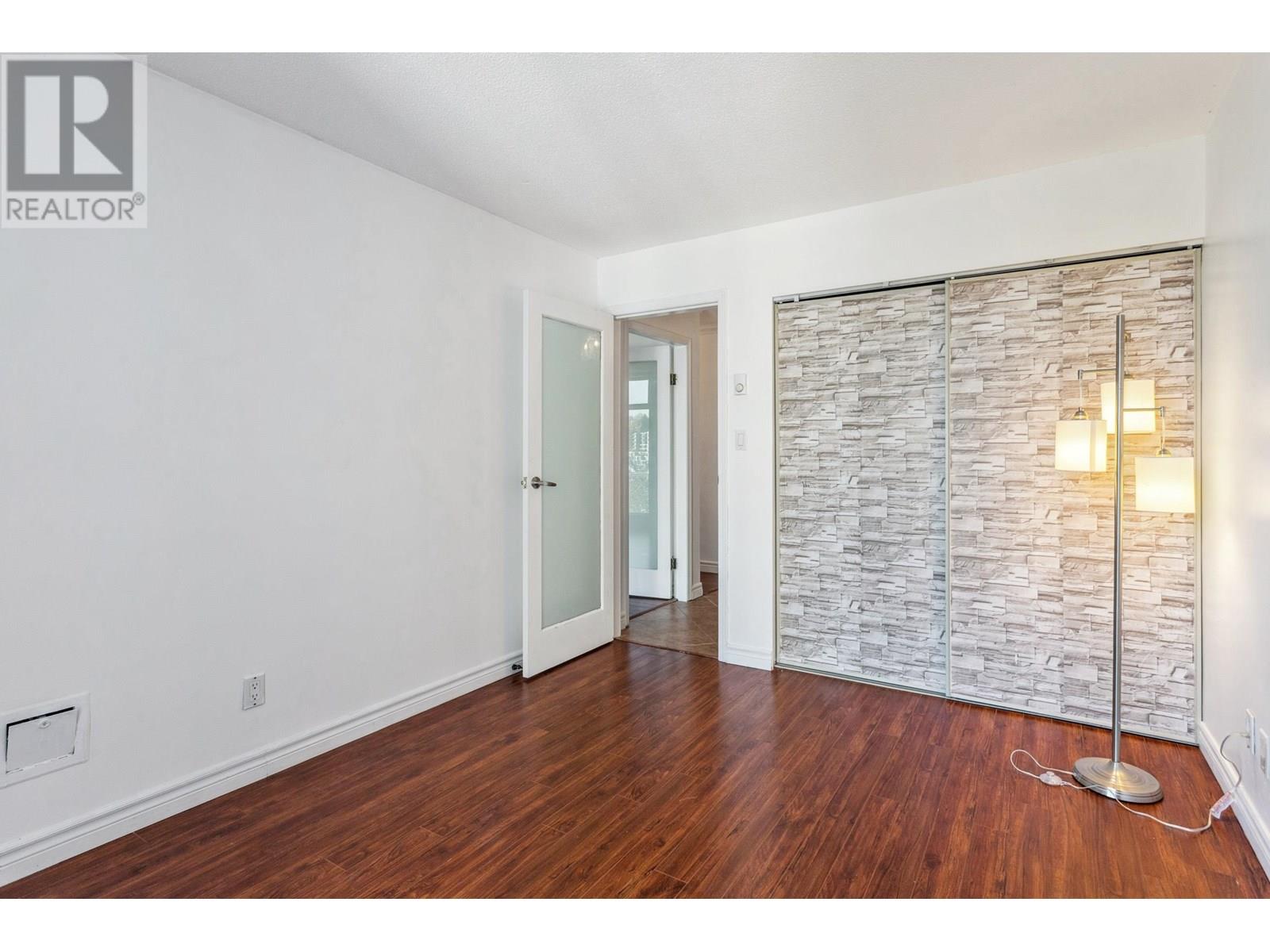Photo 15 of 801 8 Laguna Court, New Westminster BC