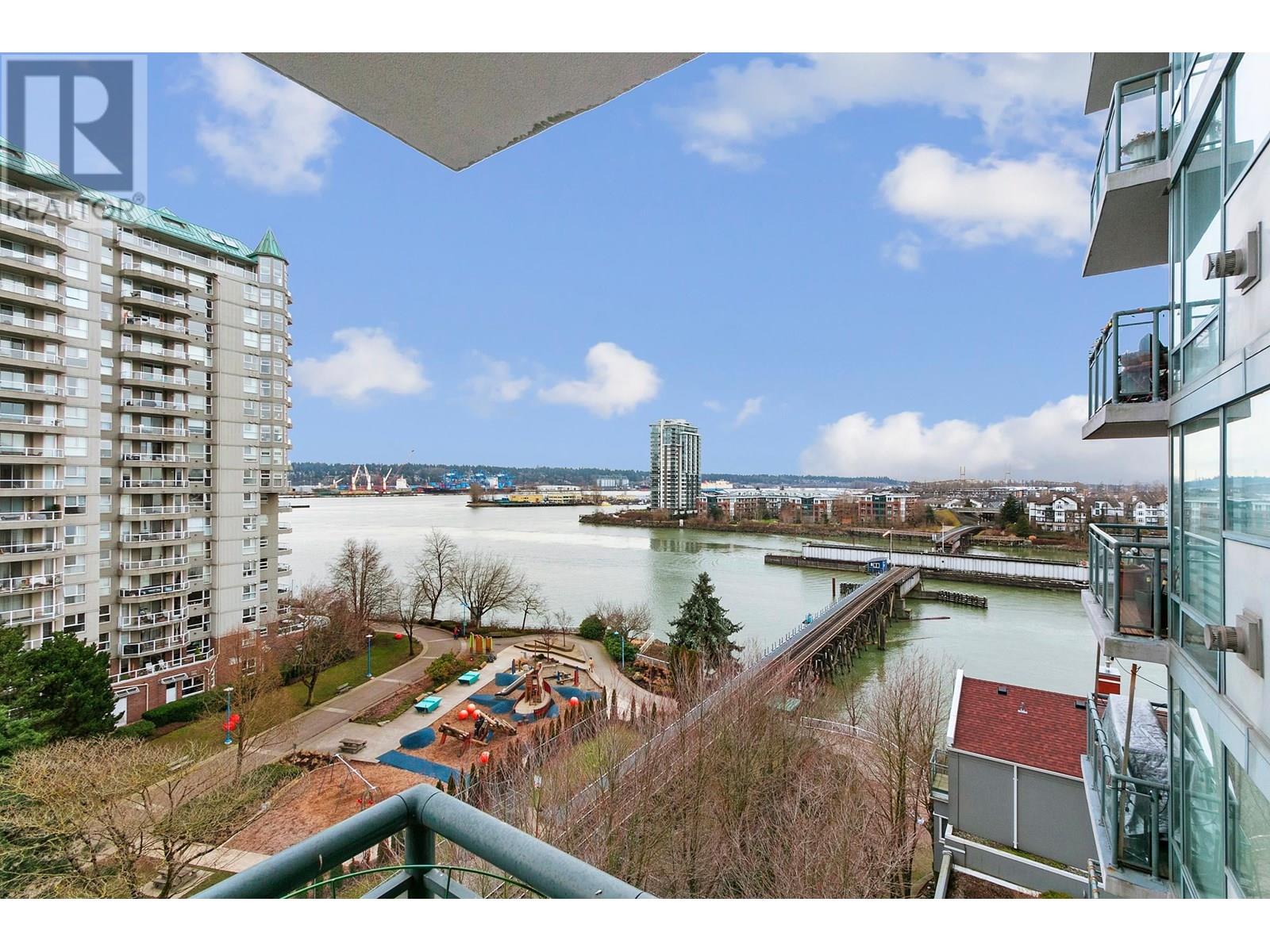 Photo 2 of 801 8 Laguna Court, New Westminster BC